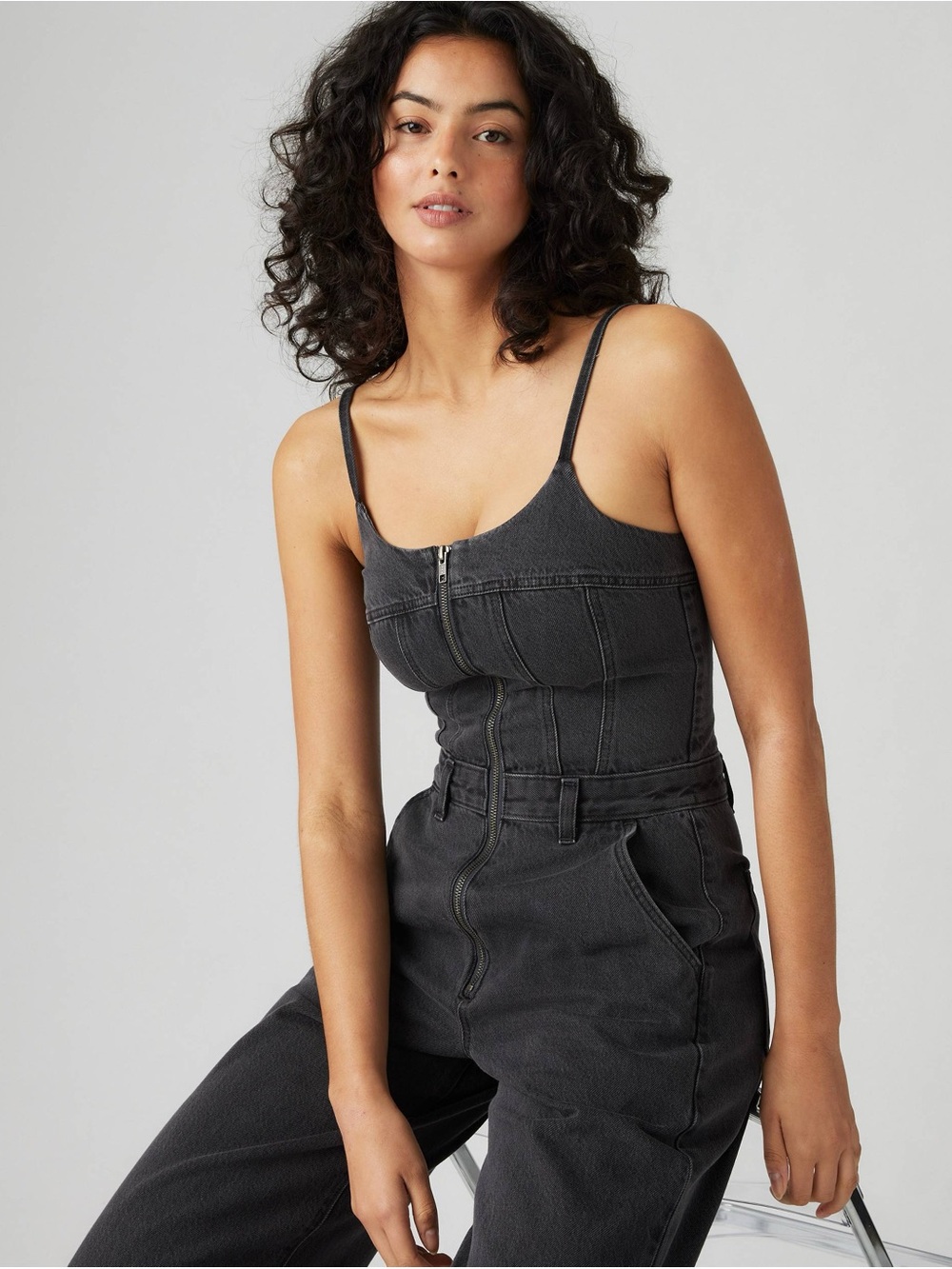 Levi's Bustier Denim Wide-Leg Jumpsuit in Black Size S - Picture 2 of 13